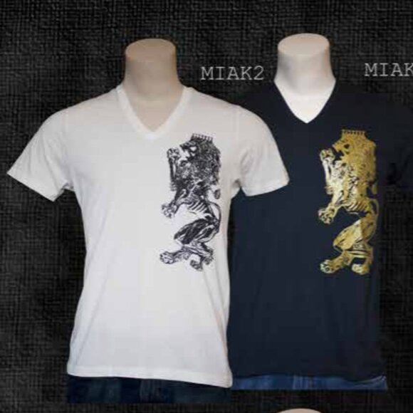 Royal Lion - V-neck WhiteT-Shirt - by Devils May Care - Unisex - Picture 4 of 7